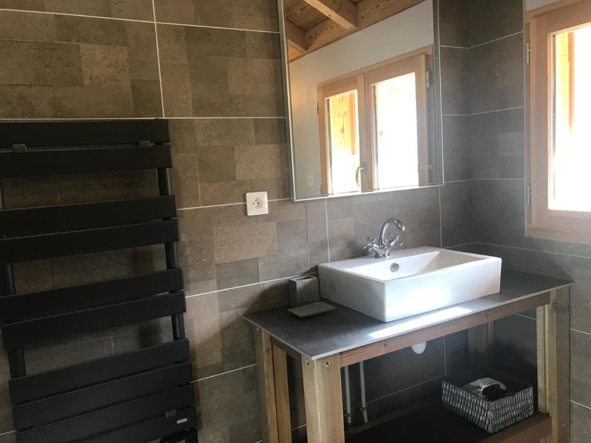 Chalet Barbara With Swimming Pool In The Heart Of Oisans Le Bourg-dʼOisans Zewnętrze zdjęcie