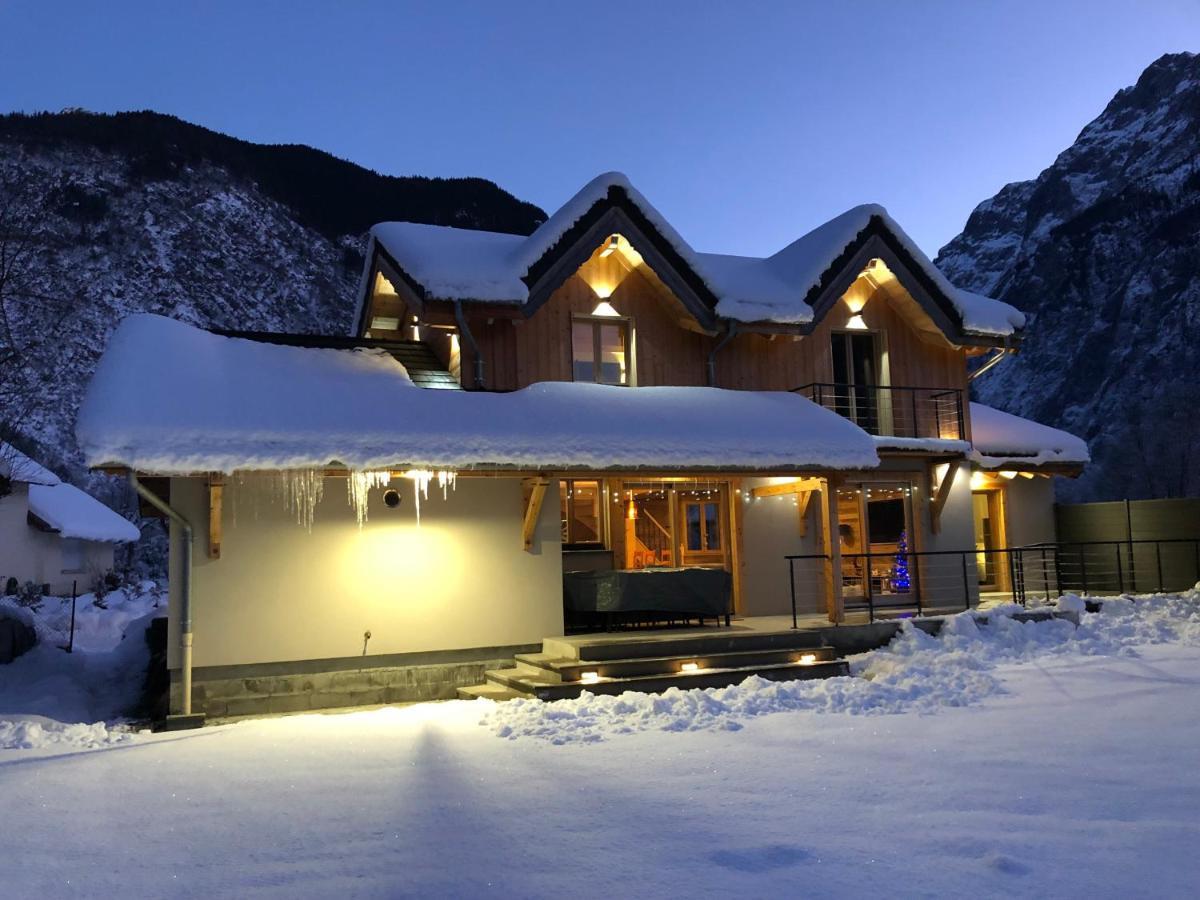 Chalet Barbara With Swimming Pool In The Heart Of Oisans Le Bourg-dʼOisans Zewnętrze zdjęcie