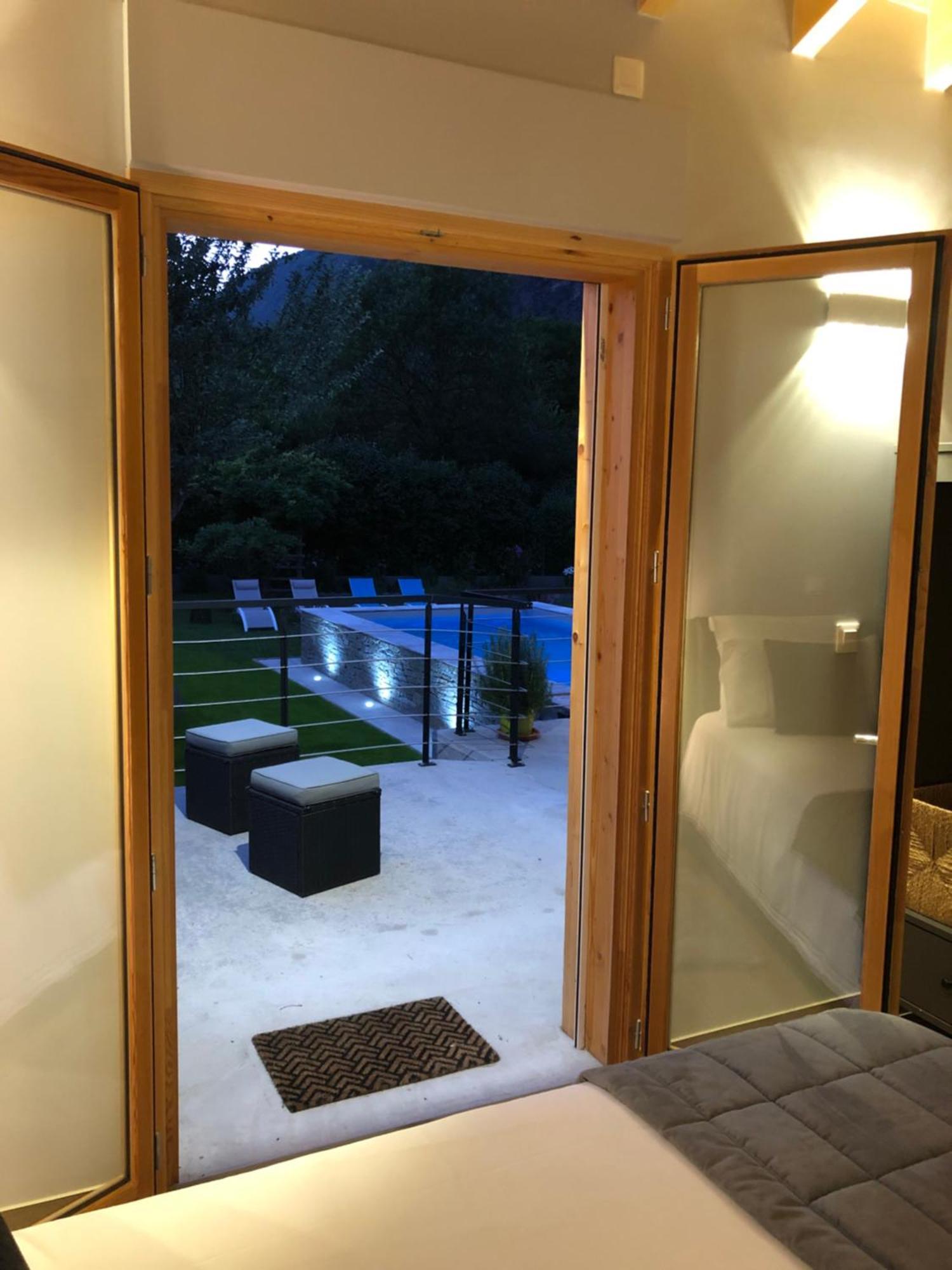 Chalet Barbara With Swimming Pool In The Heart Of Oisans Le Bourg-dʼOisans Zewnętrze zdjęcie