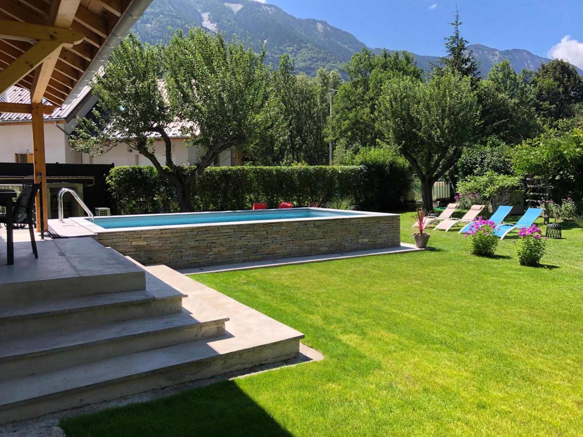 Chalet Barbara With Swimming Pool In The Heart Of Oisans Le Bourg-dʼOisans Zewnętrze zdjęcie