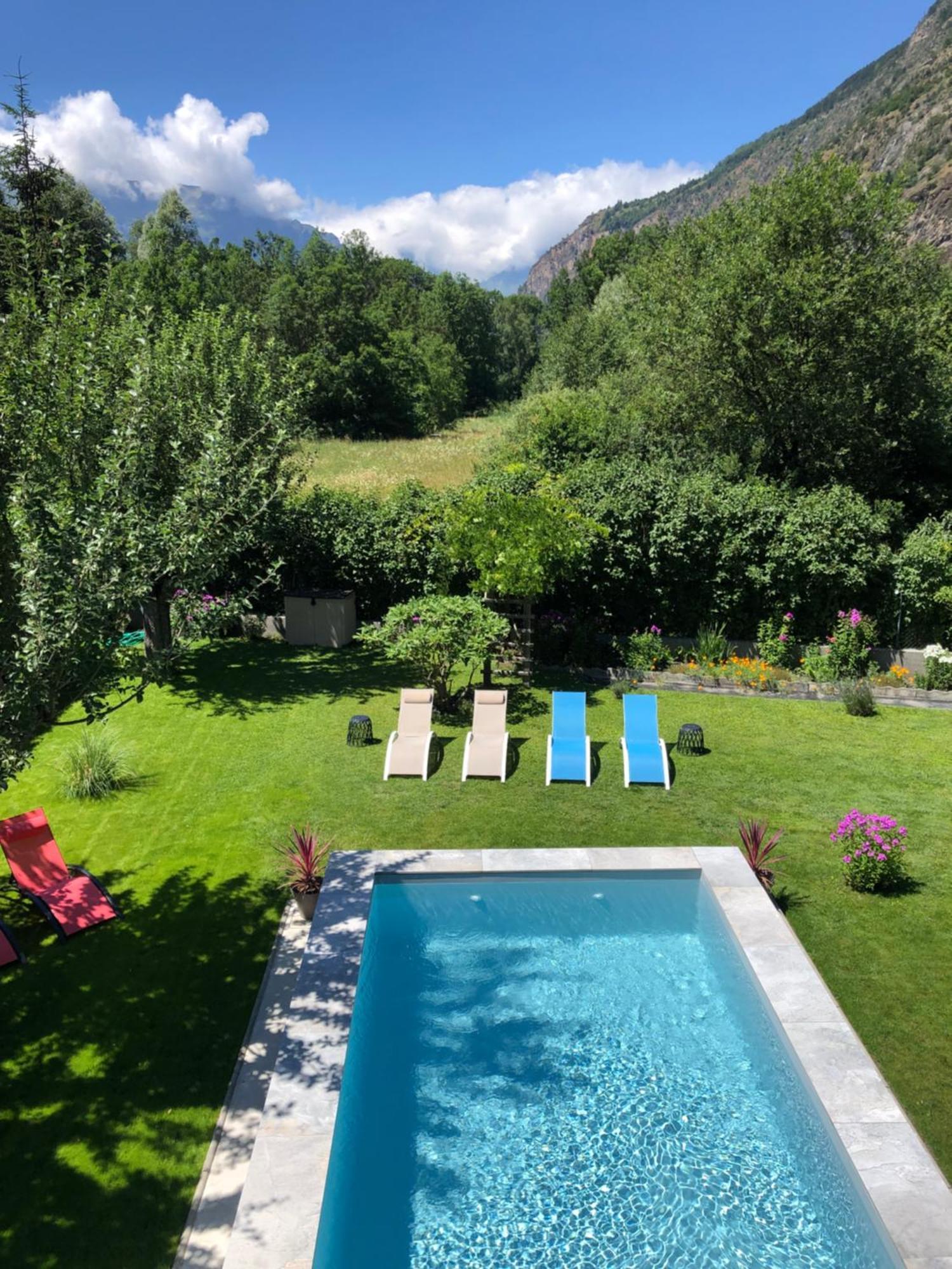 Chalet Barbara With Swimming Pool In The Heart Of Oisans Le Bourg-dʼOisans Zewnętrze zdjęcie